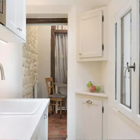 Le Diamant En Isle Apartment